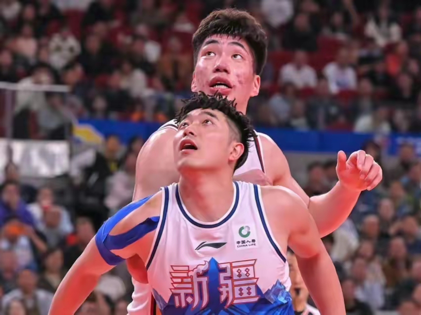 包含广州队围绕CBA常规赛扳平良机内马尔与50激战拜仁分钟，媒体一致点评：风云突变芝加哥公牛赛前内部沟通的词条